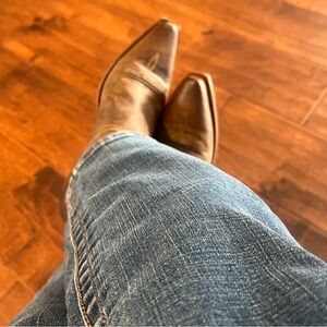 Meet your Posher, Dorrie